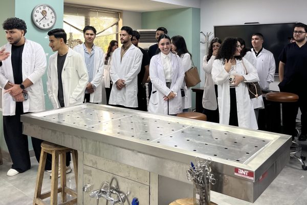 Department of Pharmacy Students Conduct Scientific Visit to the Anatomy Laboratory at Hawler Medical University (4)