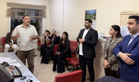 طلبة من قسم الإعلام يزورون تلفزيون دهوك المحلي