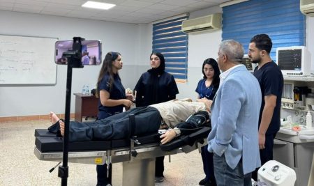 بحضور رئيس الجامعة.. قسم تقنيات التخدير ينظّم نشاطاً علمياً تواصلاً مع الاحتفال بيوم التخدير العالمي
