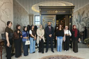 Interior Design Engineering Students Conduct Scientific Visit to Perry Home Center (2)