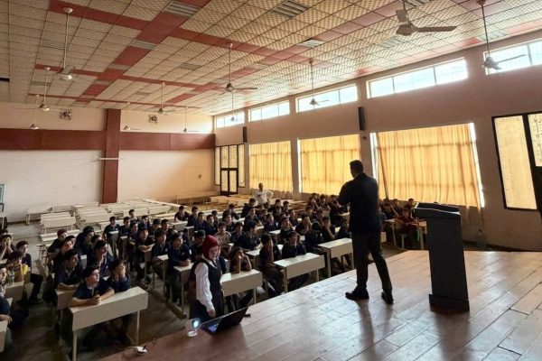 Media Department Students Present a Seminar on the Importance of Teamwork and Cooperation at Mawlawi Primary School (2)