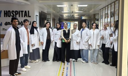 طلبة قسم التحليلات الكيميائية الطبية يزورون مستشفى باكي في زيارة علمية
