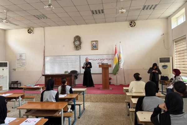 Medical Microbiology Department Students Conduct Breast Cancer Awareness Session at Sharstani Kchan School, Erbil (3)