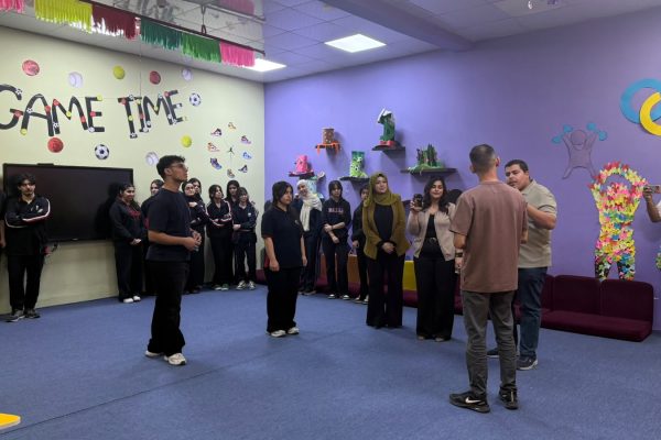 Translation Department Organizes English Communication Competitions at Balla Private School (2)