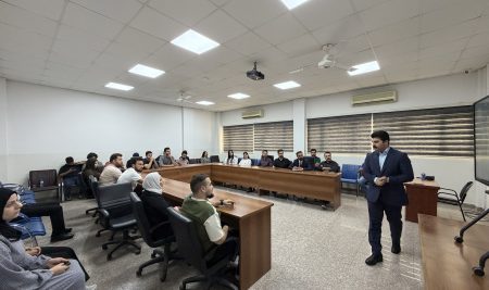 بەشی ڕاگەیاندن چالاكییەك دەربارەی ئاڵنگارییەكانی بەردەم بێژەر و پێشكەشكاری تەلەفزیۆنیی ڕێكدەخات