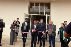 پرۆفیسۆر دکتۆر ئەمجەد سابر دەلۆ سەرۆکى زانکۆى جیهان-هەولێر پیشانگەیەکى خۆراکی بە بۆنەی ڕۆژی جیهانیی خۆراکەوە کردەوە (4)